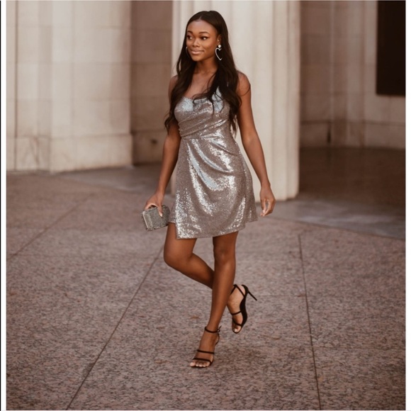 Zara | Dresses | Zara Knotted Sequin 